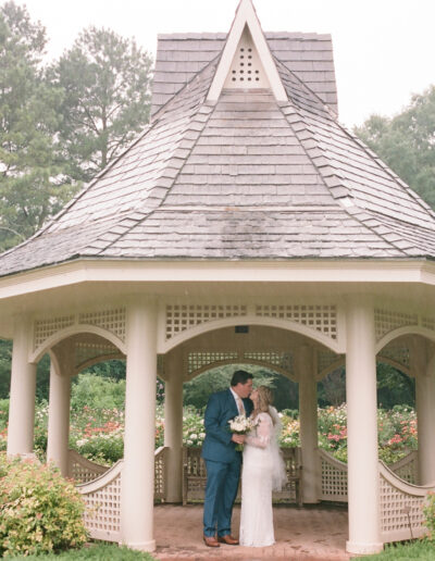 Rosalie & Taylor: Botanical Gardens Wedding
